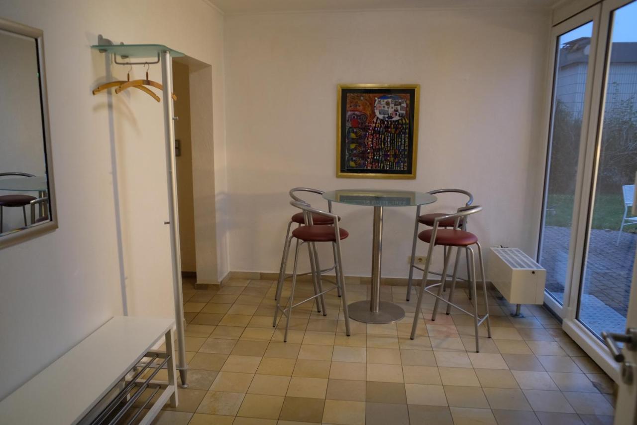 Ruhiges Haus Mit Privatem Garten Halstenbek ภายนอก รูปภาพ