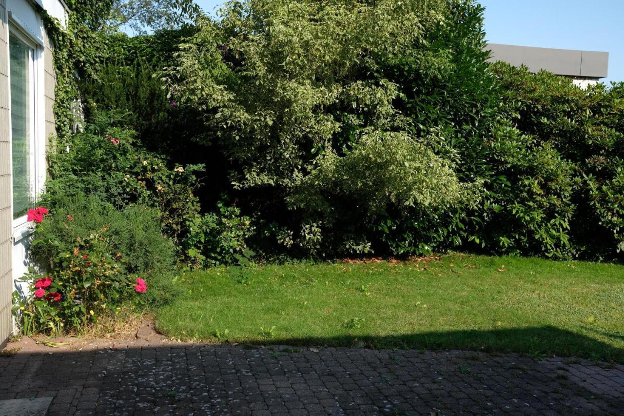 Ruhiges Haus Mit Privatem Garten Halstenbek ภายนอก รูปภาพ